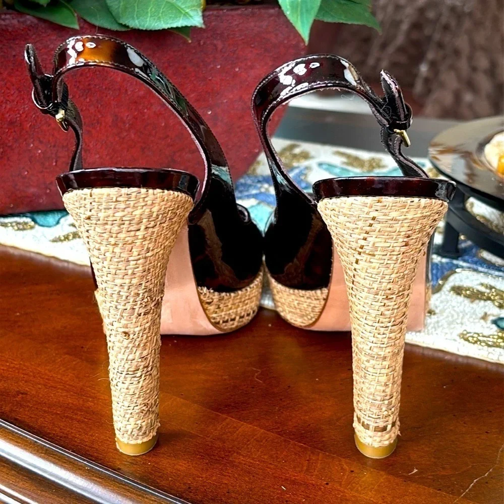 Stuart Weitzman for Scoop NYC Slingback Peep Toe Heels Tortoise Patent Leather